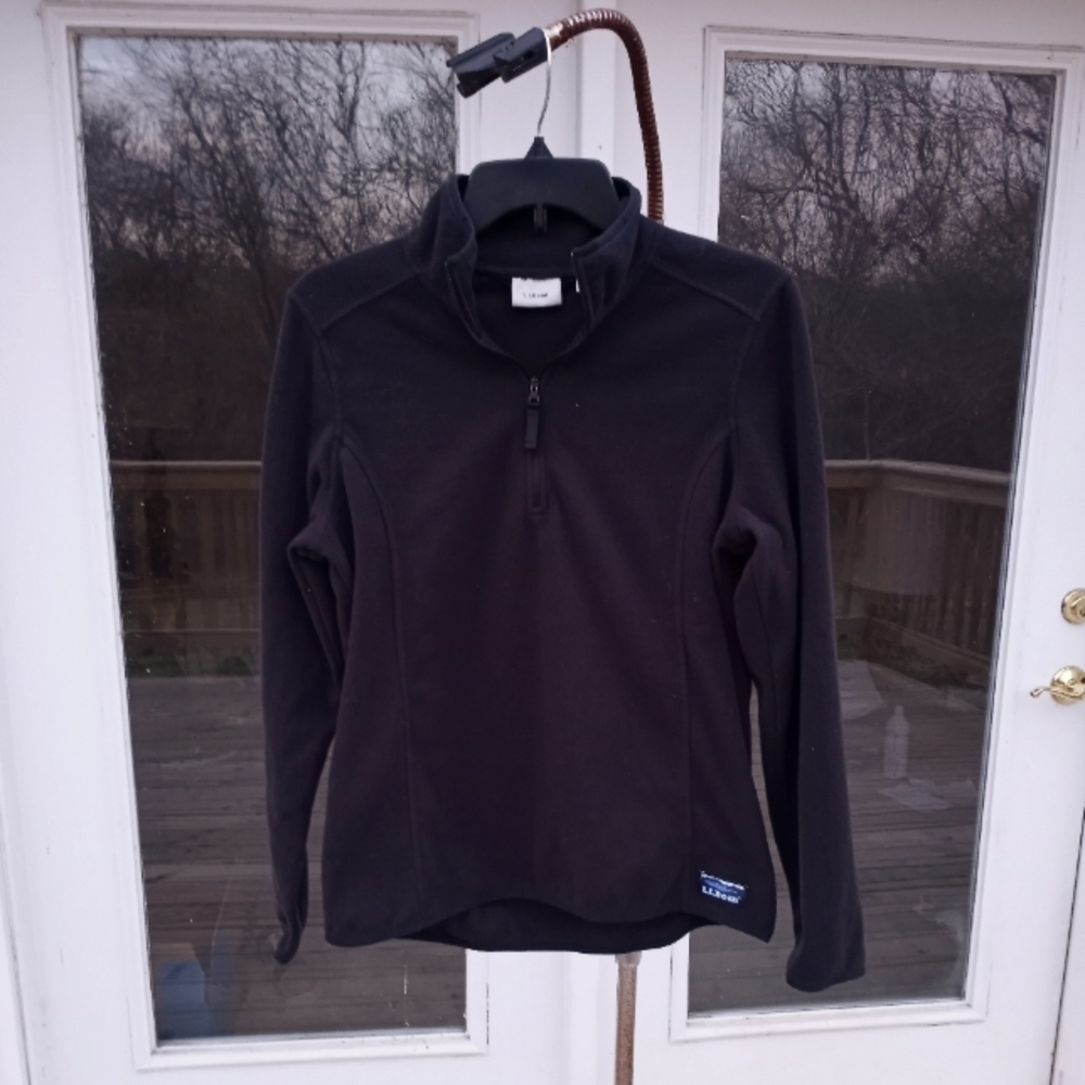 L.L. Bean Black Fleece Jacket Size Medium